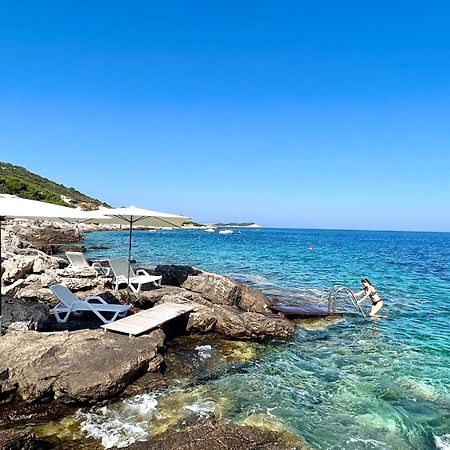 Villa Carisma Island Vis Eksteriør billede